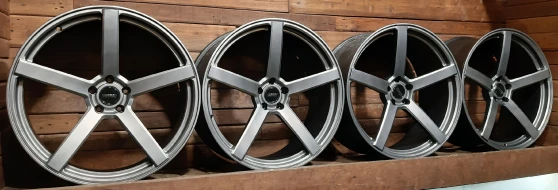 4шт  Vossen Диски   R22 x 10, 5*112 ЕТ:35 Dia:66.6