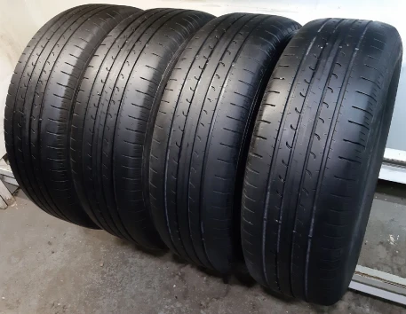 215/60 R17 GoodYear Efficientgrip SUV