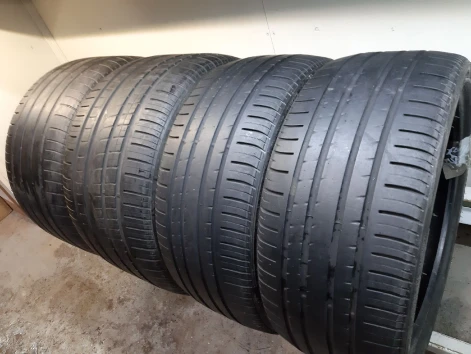 305/30 R19 235/35 R19 Pirelli PZero Rosso