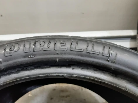 305/30 R19 235/35 R19 Pirelli PZero Rosso