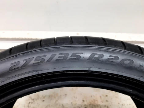 275/35 R20 Pirelli PZero