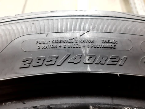 285/40 R21 GoodYear Eagle F1 Asymmetric 2 SUV