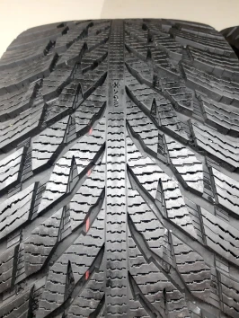 275/35 R21 Nokian Tyres Hakkapeliitta R3 SUV