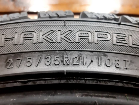 275/35 R21 Nokian Tyres Hakkapeliitta R3 SUV