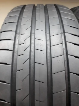 255/55 R19 Bridgestone ALENZA 001