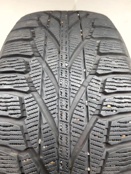 235/55 R18 Nokian Hakkapeliitta R2 SUV