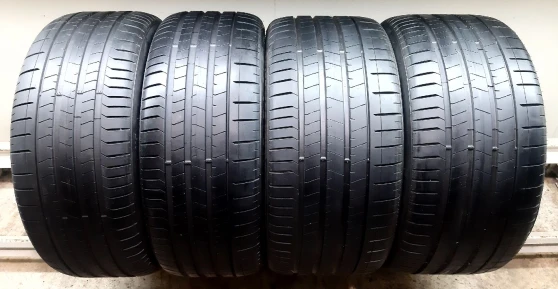 285/40 R22 325/35 R22 Pirelli PZero