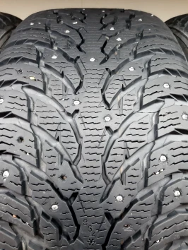 275/45 R21 Nokian Tyres Hakkapeliitta 9 SUV