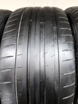 245/40 R18 Michelin Pilot Sport 4 AO