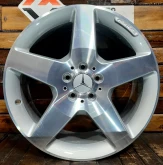 1шт  оригинал  Mercedes Benz Диски  8.5x19, 5*112 ЕТ:38 Dia:66.6