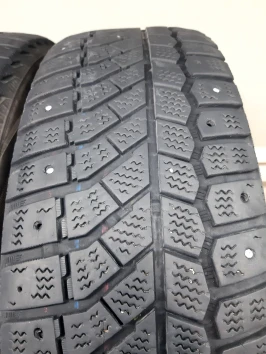 185/65 R15 Viatti Brina Nordico V-522