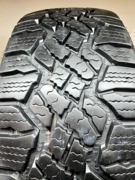 255/55 R19 GoodYear Wrangler DuraTrac