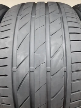 275/40 R20 315/35 R20 Maxxis Victra Sport 5 SUV