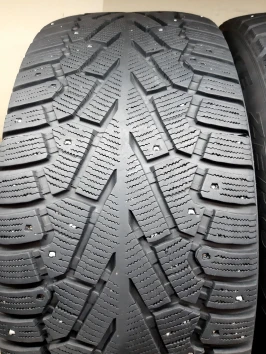 275/45 R21 Pirelli Winter Ice Zero
