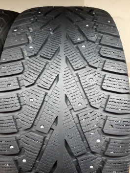 275/45 R21 Pirelli Winter Ice Zero