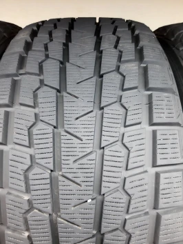 265/45 R21 Yokohama Ice Guard  G075