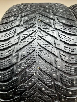 285/40 R21 315/35 R21 Nokian Tyres Hakkapeliitta 10p SUV