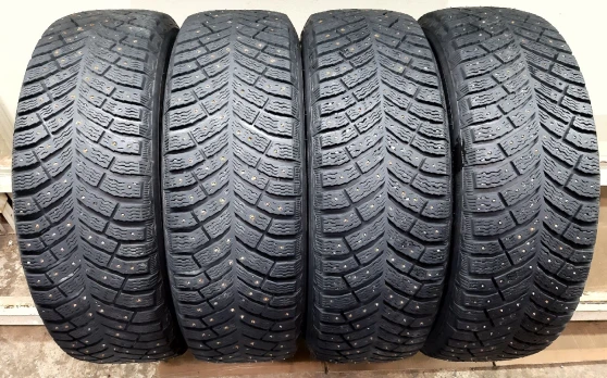 215/60 R17 Michelin X-Ice North 4