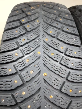215/60 R17 Michelin X-Ice North 4
