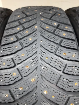 215/60 R17 Michelin X-Ice North 4