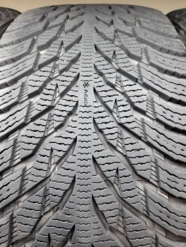 285/40 R22 Nokian Tyres Hakkapeliitta R3 SUV