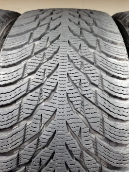 285/40 R22 Nokian Tyres Hakkapeliitta R3 SUV