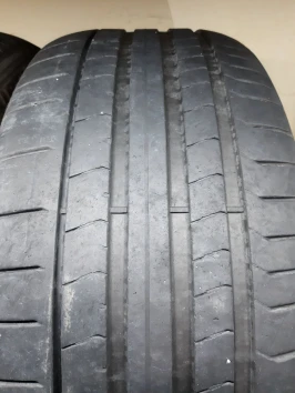 275/45 R21 Pirelli PZero