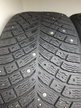 265/50 R19 Michelin X-Ice North 4