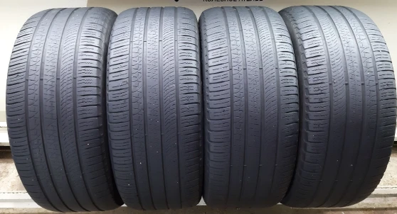 275/45 R21 Pirelli Scorpion Zero
