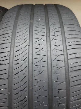 275/45 R21 Pirelli Scorpion Zero