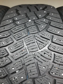 265/60 R18 Continental IceContact 2 SUV