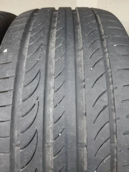 245/45 R18 Pirelli  Powergy