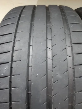 285/35 R22 Michelin Pilot Sport 4 S