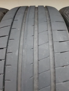 235/55 R19 GoodYear Eagle f1 asymmetric SUV