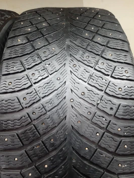 275/40 R21 Michelin X-Ice North 4 SUV