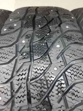 215/65 R16 Viatti Bosco Nordico V-523