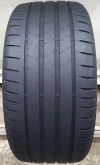 255/35 R21