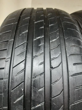 245/50 R18