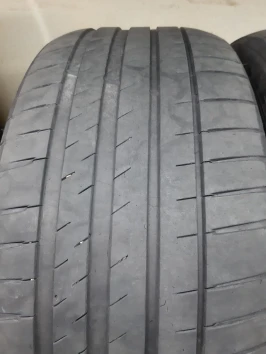 245/40 R19 Michelin Pilot Sport 4