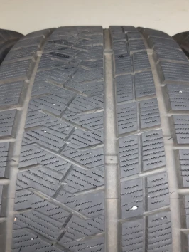 245/40 R20 Triangle SN0WLINK