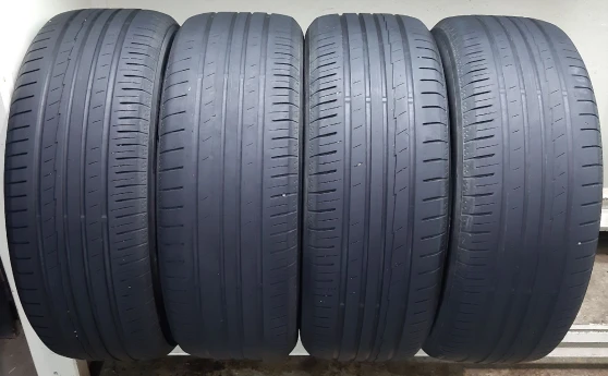 235/55 R18 Yokohama BluEarth-A AE-50