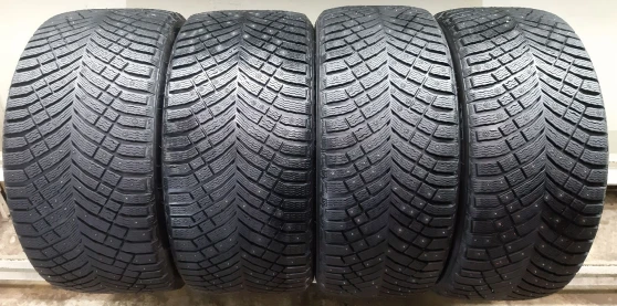 275/40 R21 305/35 R21 Michelin X-Ice North 4 SUV