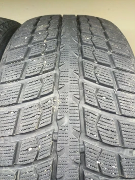 265/40 R22 Linglong Green-Max Winter Ice I-15 SUV