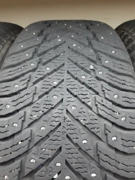 275/55 R20 Nokian Tyres  Hakkapeliitta 10p SUV 275/55 R20 Nokian Tyres  Hakkapeliitta 10p SUV