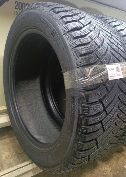 255/45 R19