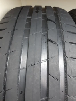 255/55 R19 Ikon Tyres (Nokian Tyres) Autograph Ultra 2 SUV 255/55 R19 Ikon Tyres (Nokian Tyres) Autograph Ultra 2 SUV