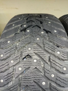 245/50 R18 Ikon Tyres CHARACTER ICE 8 SUV 245/50 R18 Ikon Tyres CHARACTER ICE 8 SUV