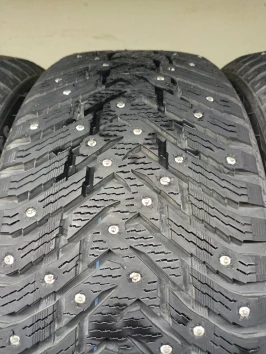 245/50 R18 Ikon Tyres CHARACTER ICE 8 SUV 245/50 R18 Ikon Tyres CHARACTER ICE 8 SUV