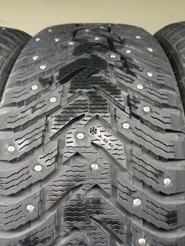 245/50 R18 Ikon Tyres CHARACTER ICE 8 SUV 245/50 R18 Ikon Tyres CHARACTER ICE 8 SUV