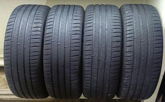 255/45 R20 Michelin Pilot Sport 4 SUV 255/45 R20 Michelin Pilot Sport 4 SUV